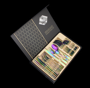 Juego de Cubiertos de Acero Inoxidable de Lujo Clásico con Mango de Madera, 24 Piezas: Cucharas de Sopa, Cucharillas, Cucharas Espejo y Tenedores - Product Image 3