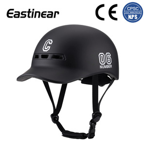 Casque de vélo électrique avec visière, fermeture à boucle réglable, protection unisexe pour le patinage, matériau PC EPS, couleur unie - Product Image 5