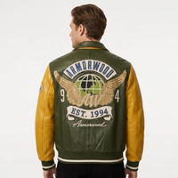 Blouson aviateur sur mesure pour homme en cuir pleine fleur bicolore avec broderie appliquée, lettres cloutées de strass et logo personnalisable