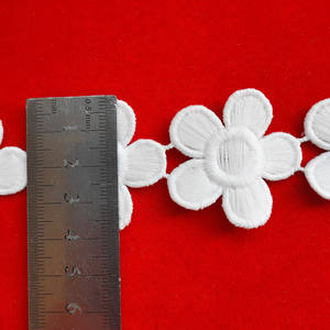 卸売ポリエステルレーストリム絶妙な衣料品アクセサリー刺繍チュールレースホワイト/水溶性レース - Product Image 4