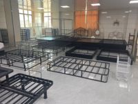 Cadre de lit pliant en métal sur roulettes, robuste et portable, avec matelas, idéal pour les invités