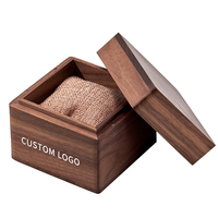 Boîte à bijoux en bois de noyer faite à la main personnalisée avec gravure au laser pour emballage cadeau taille et logo personnalisés vente en gros