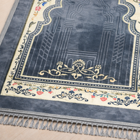 Tapis de prière islamique de voyage en raschel, doux, antidérapant, lavable, de qualité supérieure, en gros