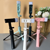 R1 teléfono móvil Blue Tooth Fill Light Selfie Stick Mini Handheld para Tiktok Live Broadcast trípode de escritorio integrado