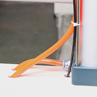 Venta caliente máquina de envasado de botellas de plástico semiautomática máquina de sellado de envoltura retráctil de botellas