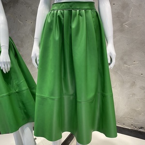 <span class=keywords><strong>Jupe</strong></span> midi en <span class=keywords><strong>cuir</strong></span> véritable vert pour femme - Taille haute, plissée, à panneaux superposés, décontractée, pour le bureau - Product Image 2