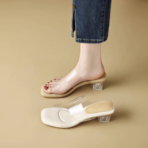 Chaussures de marche à talon asymétrique pour femme, style estival polyvalent, avec bride de cheville, idéales pour la plage et les dunes, amortissantes et antidérapantes - Product Image 1