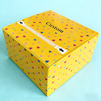 Boîte en papier portable haut de gamme TongKun écologique avec fermeture éclair et gaufrage pour emballage cadeau de la Saint-Valentin