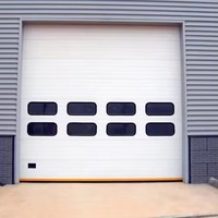 Porte de garage sectionnelle coulissante verticale isolée en acier, automatique, industrielle et moderne, avec protection incendie