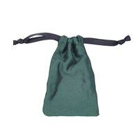 Vente en gros de sacs cadeaux miniatures en velours de luxe avec logo personnalisé, fermeture à cordon, petite pochette pour bijoux haut de gamme, emballage de souvenirs