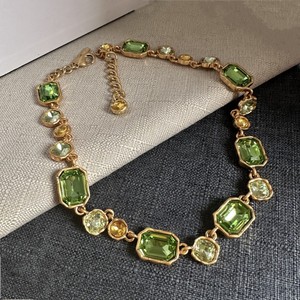 Collana con Ciondolo Geometrico Multicolore in Strass Stile Retrò Classico per Bambini Future Angel, Placcata in Oro 18K, Idea Regalo - Product Image 3