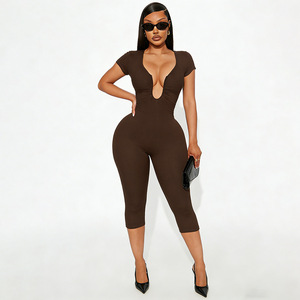 J25JP479 Combinaison moulante une pièce sexy pour femme, printemps-été, à manches bouffantes, couleur unie, style club - Product Image 3