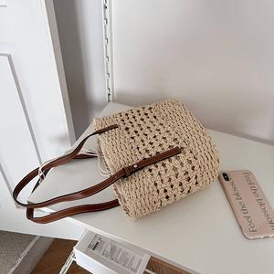 Sac fourre-tout tissé en paille bohème pour femme 2026, sac à bandoulière fait main avec poignées en cuir pour <span class=keywords><strong>la</strong></span> plage et les voyages, idéal pour l'été - Product Image 3