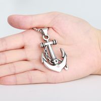Collier pendentif ancre de chaîne en acier inoxydable personnalisé avec effet 3D