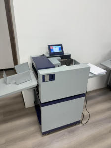 Máquina Perforadora y Anti-Atasco de Papel con Alimentación Automática, Cuchilla Única de 13 Pulgadas <span class=keywords><strong>SCP</strong></span>-13A, Succión de Aire, Pantalla Táctil de 7 Pulgadas, 330 mm - Product Image 3