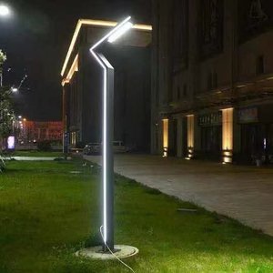 Lampadaire de jardin pour lampadaire 3m 4m 5m 6m Bras unique unique Prix Aluminium Lampe d'extérieur personnalisée - Product Image 1