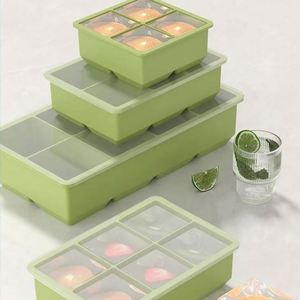 Square <b>Ice</b> Cube Mold with Lid Kitchen Household <b>Ice</b> <b>Maker</b> Food Grade Silicone <b>Ice</b> Cube Tray - Product Image 2