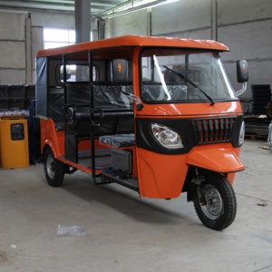 Mới đến Tanzania <span class=keywords><strong>200cc</strong></span> đóng cabin động cơ ba bánh Xăng hành khách cơ giới taxi Tuk tuk động cơ ba hàng của tuktuk - Product Image 2