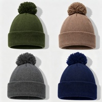 Bonnet tricoté personnalisé avec pompon, doux et chaud en acrylique, bonnet d'hiver à revers avec pompon, fabricant en gros