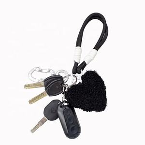 Mode peluche en forme de coeur porte-clés fausse <span class=keywords><strong>fourrure</strong></span> coeur pompon porte-clés pour femmes fille sac pendentif porte-clés breloques voitures accessoires - Product Image 4