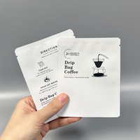 Sachets d'emballage personnalisés imprimés pour filtres à café en poudre, pochettes à trois soudures latérales, enveloppes plates en plastique vides pour thé, sachets de café pour filtration.