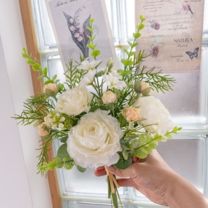Ramo de Rosas Artificiales Discretamente Oculto CF02104, Tela Plástica Tejida, Decoración para el Hogar y Bodas - Product Image 2