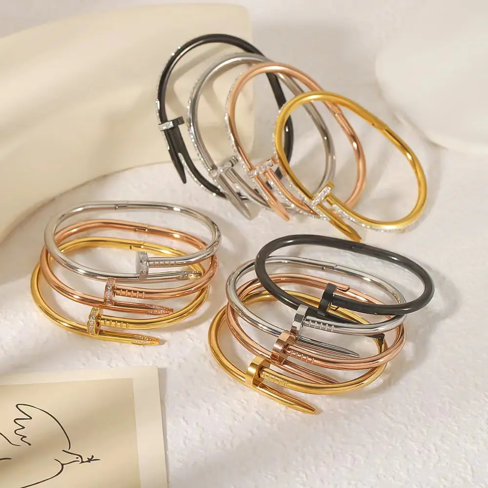 Europeo e americano creativo chiodo in acciaio inox 18K placcato oro bracciale, semplice e personalizzato bracciale in acciaio al titanio