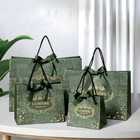 Sacs en papier écologiques personnalisés avec logo imprimé, vente en gros, impression de haute qualité, sacs cadeaux en papier avec votre propre logo
