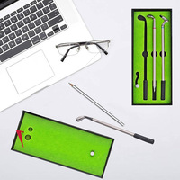 Coffret Cadeau Mini Golf 3 pièces : Ensemble de Stylos Clubs de Golf et Jeu de Putting de Bureau – Cadeau Promotionnel pour Bureau, Entreprise, Souvenir