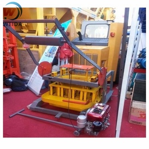 QM4-45 động cơ diesel di chuyển khối bê tông Máy làm gạch máy mà không cần <span class=keywords><strong>Pallet</strong></span> ở Nam Phi - Product Image 3