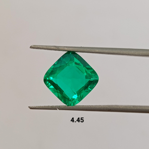 Piedra Preciosa Verde Cultivada en Laboratorio de Aspecto Natural, Corte Personalizado en Múltiples Formas, Alta Claridad y Calidad para Joyería Hecha a Mano - Product Image 3