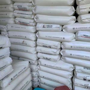 LLDPE M500026 LLDPE Resin Granules for Food Packaging <b>Bags</b> Plastic Sheets and Household Film - Product Image 5
