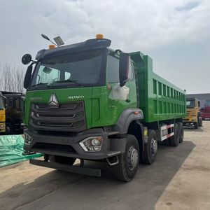 Camión Volquete SINOTRUK HOWO NX 8x4 de 371 HP: Diseñado Exclusivamente para <span class=keywords><strong>Egipto</strong></span>, la Estrella del Desierto con un Agarre Potente - Product Image 1