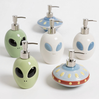 Ensemble tasse et soucoupe à café en céramique Alien, mignon mug à expresso sur le thème de l'espace avec plateau pour café et maison, hauteur 2,5-3 pouces
