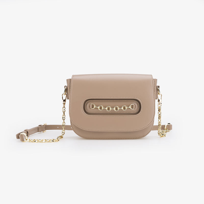 สีดำสีกากี