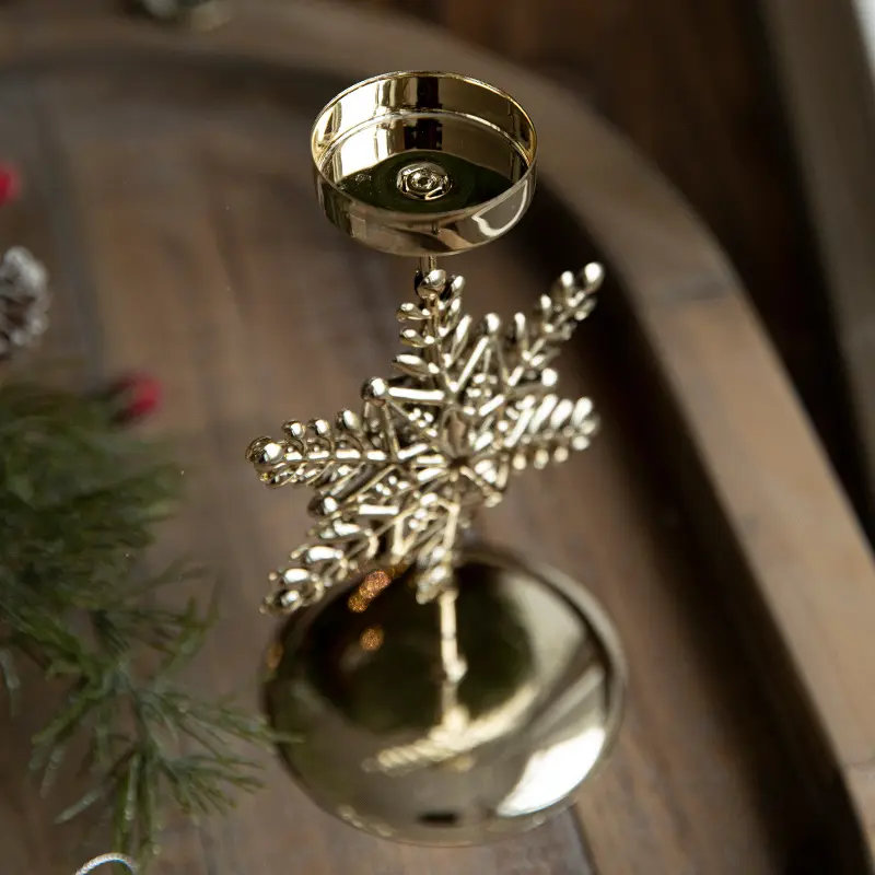 Minimalistische Kerst Huisdecoratie Kaarshouder Ornamenten Metalen Ambachten Ijzer Sneeuwvlok Xmas Boom Vorm Kerst Kandelaars