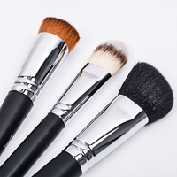 Dongshen Lagerbestand 11-teiliges Schwarzes Holzgriff Gesichts- & Lippen-Concealer Make-up Pinselset Schneller Versand Individuelles Logo