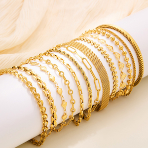 Pulsera de Acero de Titanio de Moda, Chapada en Oro de 18K, Cadena Simple y Versátil para Mujer, Sin Decoloración, Sin Alergias - Product Image 1