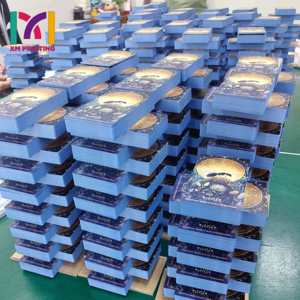 Production de jeux de tarot personnalisés, y compris le tri, l'empilage et l'assemblage complet des cartes - Product Image 2