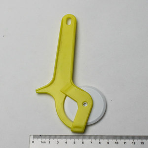 Tagliapizza in plastica per la promozione - Product Image 5