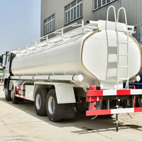 Camion d'arrosage diesel Euro 2 à bas prix, nouveau modèle Howo 6x4, 10 roues, capacité de 15000-20000 litres (3000 gallons)