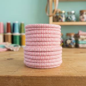Cavo Decorativo in Tessuto Gyemo 5 Metri, Rosa Pastello, Cotone a Zig Zag 2x0,75mm, Confezione in Borsa (CIR62BA06) - Product Image 2
