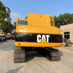 Excavatrice hydraulique Caterpillar 320C d'occasion, excavatrice sur chenilles CAT 320C d'occasion avec pièces d'origine, faible nombre d'heures, stable - Product Image 3