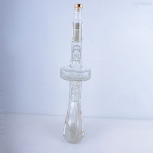 Botella de Vino de Vidrio <span class=keywords><strong>Tommy</strong></span> <span class=keywords><strong>Gun</strong></span> de 680 ml - Product Image 4