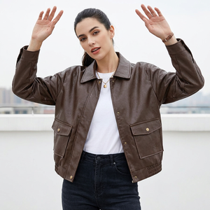 Nouvelle Arrivée Blousons en Cuir Noirs Décontractés Amples Style Vintage à Col Revers et Manches Longues pour Femmes - Product Image 2