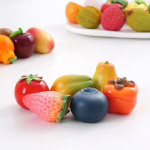 Porte-clés miniatures personnalisés en résine 3D, fruits, légumes, bonbons, fast-food artificiel, orange, framboise, raisin, jouets pour maison de poupée et enfants - Product Image 2