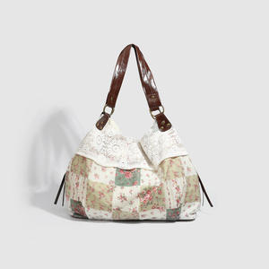 New Mori-style Vintage Floral Patchwork Tote Bag with Retro Lace Trim Versatile for Commuting Shoulder Bag Handbag. - Product Image 3