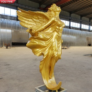 Statua <span class=keywords><strong>in</strong></span> <span class=keywords><strong>bronzo</strong></span> a grandezza naturale di angelo dorato <span class=keywords><strong>in</strong></span> volo per giardino esterno - Product Image 3