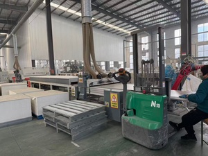 Suelo Vinílico SPC de 4mm con Sistema de Clic, Imitación Madera para Parques <span class=keywords><strong>y</strong></span> Apartamentos, Suelo de PVC Personalizado al por Mayor - Product Image 6