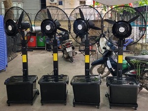 P Venta al por mayor 220V Restaurante al aire libre Portátil 26-30 pulgadas Ventilador de niebla de agua Ventilador de niebla de refrigeración de aire de verano - Product Image 2